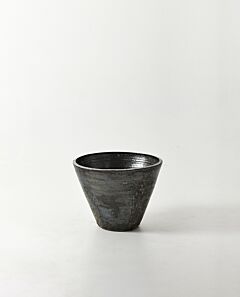 Forno planter aged black tall - small